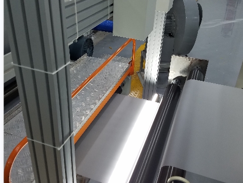  玻璃瑕疵無處遁形！在線檢測系統(tǒng)如何革新質(zhì)量控制