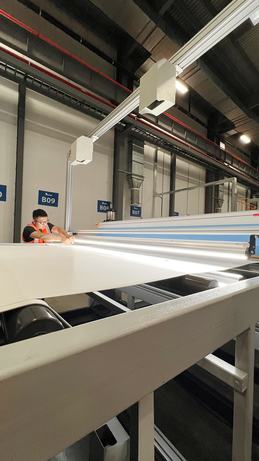 激光測厚儀怎么選